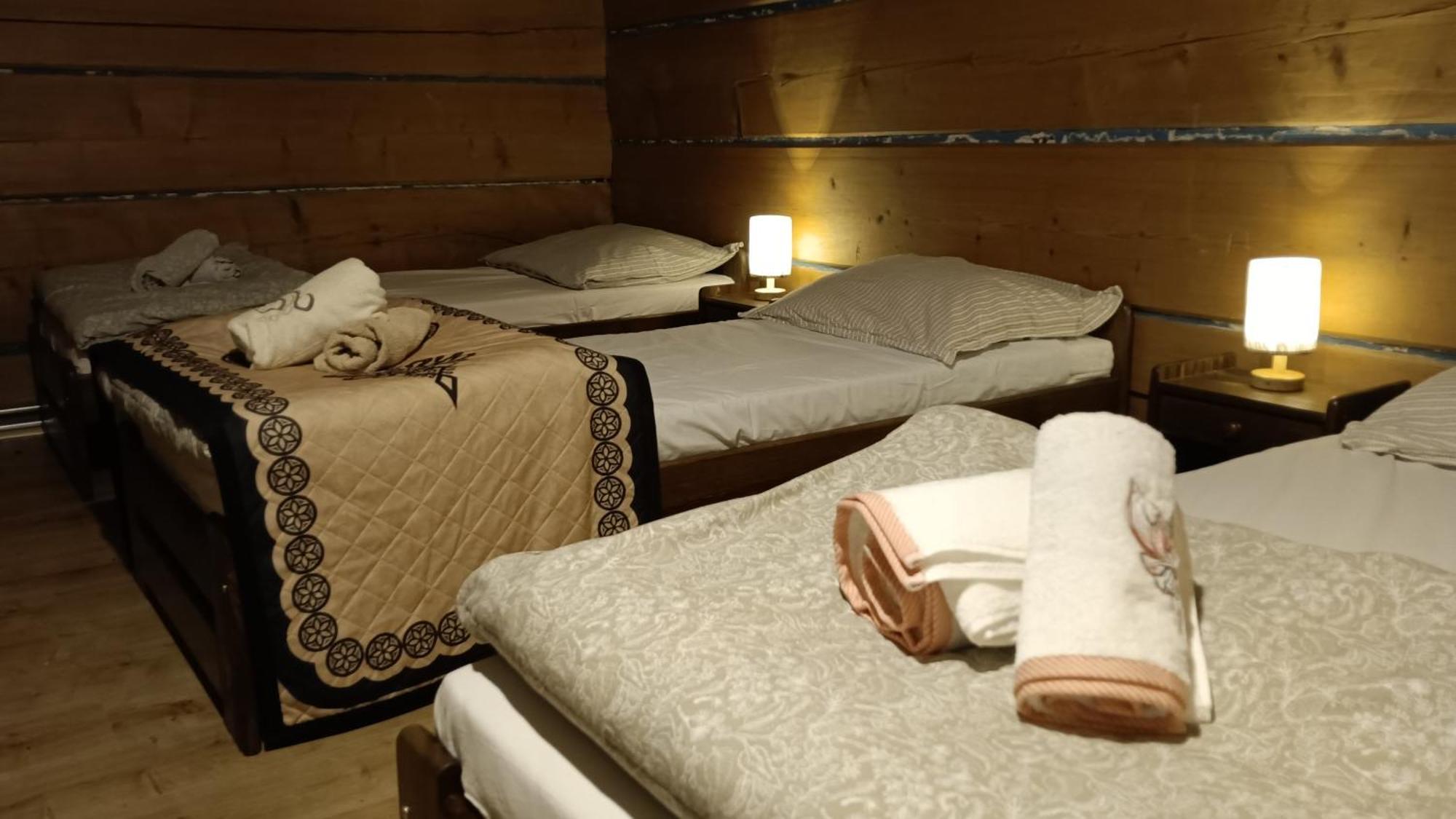 Dom Za Studnia Goralski Dom W Ochotnicy Dolnej Holiday home *